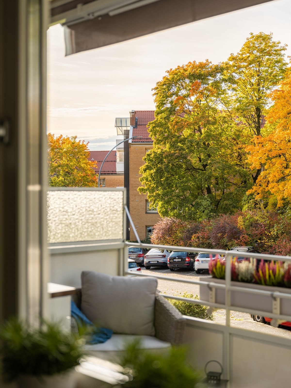 Ettermiddagssolen kan nytes herfra med utsyn mot rolige omgivelser. Galleribilde