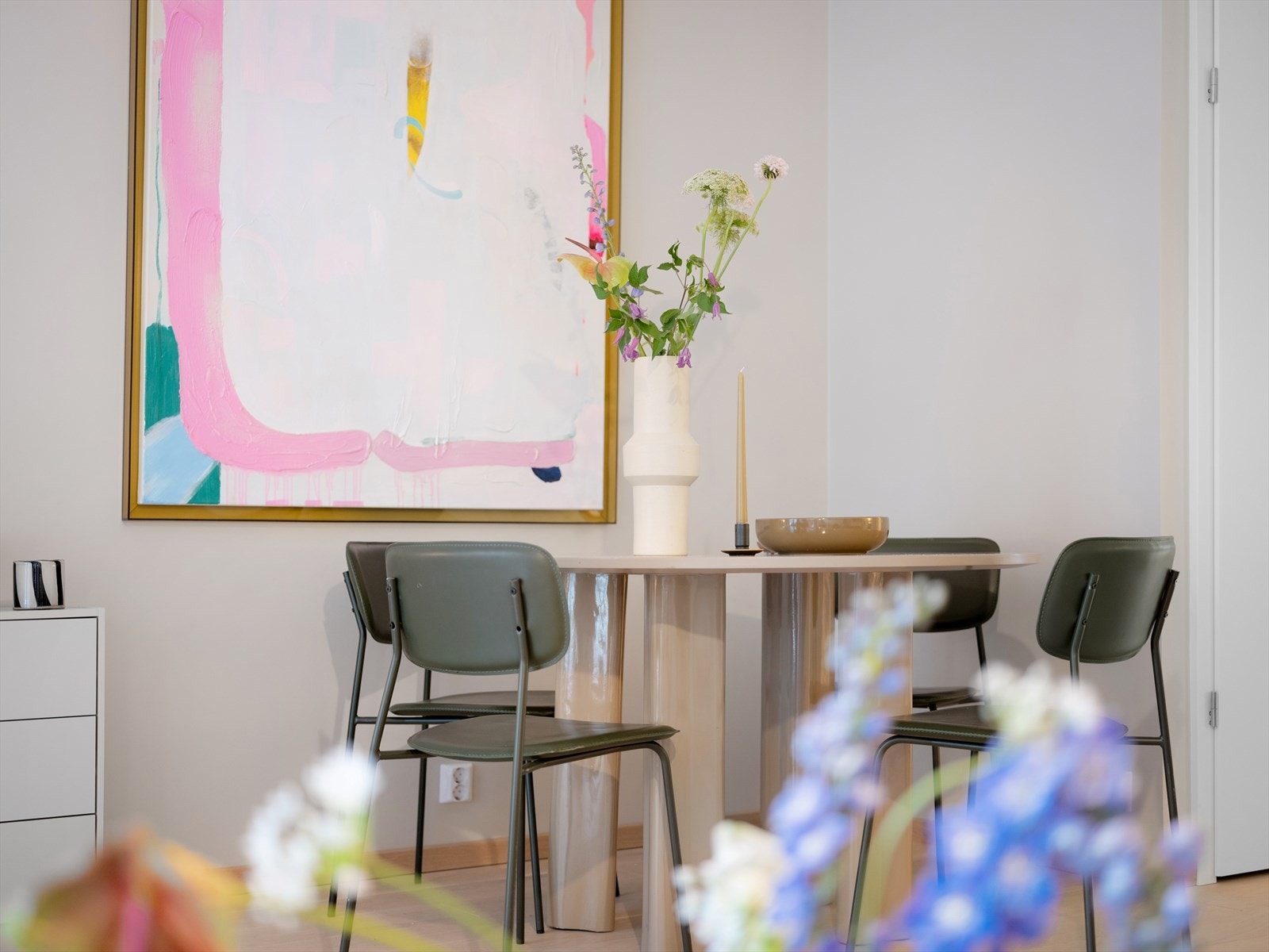 Rundt eller rektangulært spisebord? Du bestemmer! Galleribilde