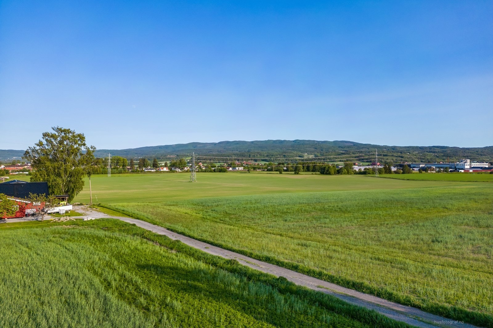 Vidstrakt utsikt fra tomten! Galleribilde