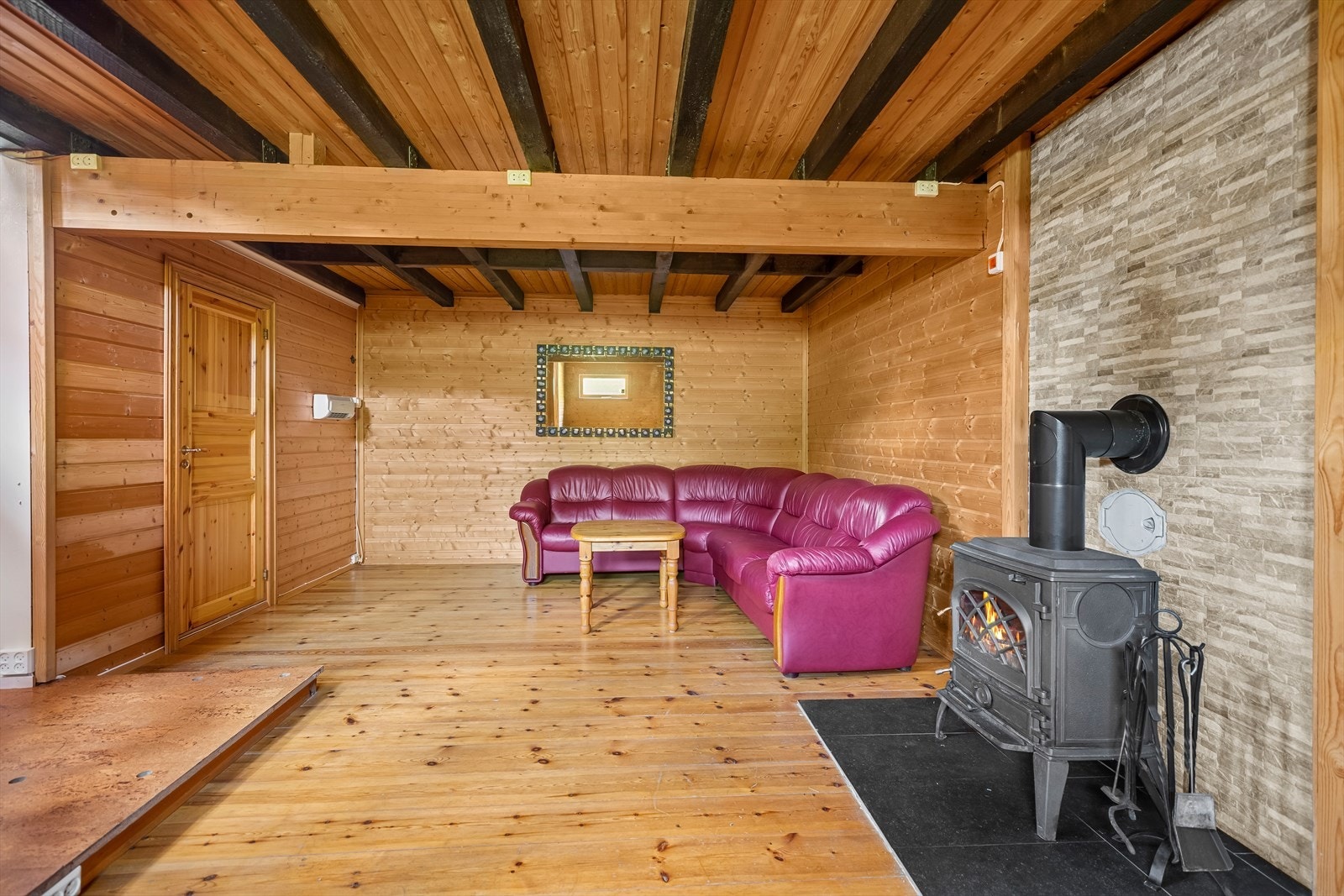 Peisestue. Galleribilde