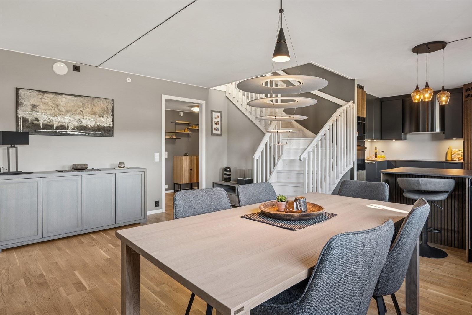 Christina Sandberg v/DNB Eiendom presenterer Torvstrøvegen 7D! Galleribilde