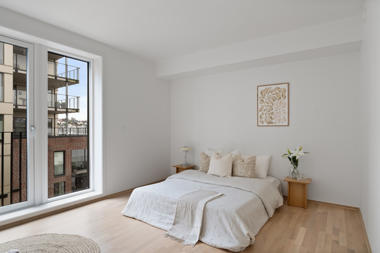 Det ene av 2 romslige soverom Galleribilde