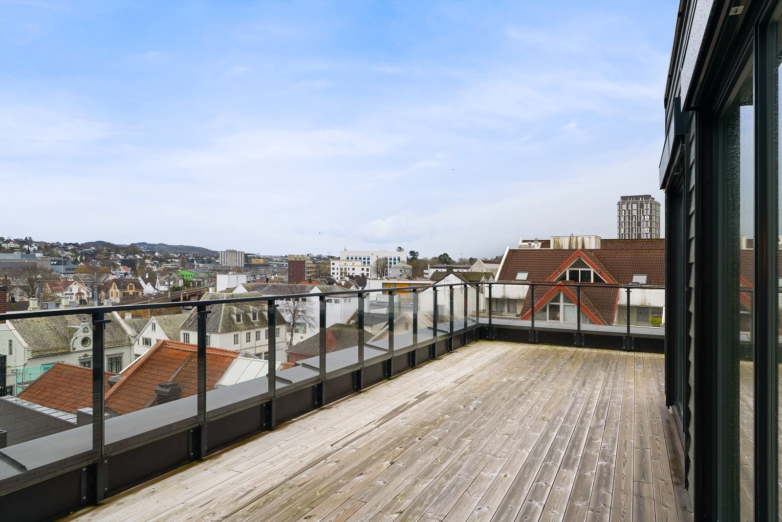 På taket i byen Galleribilde