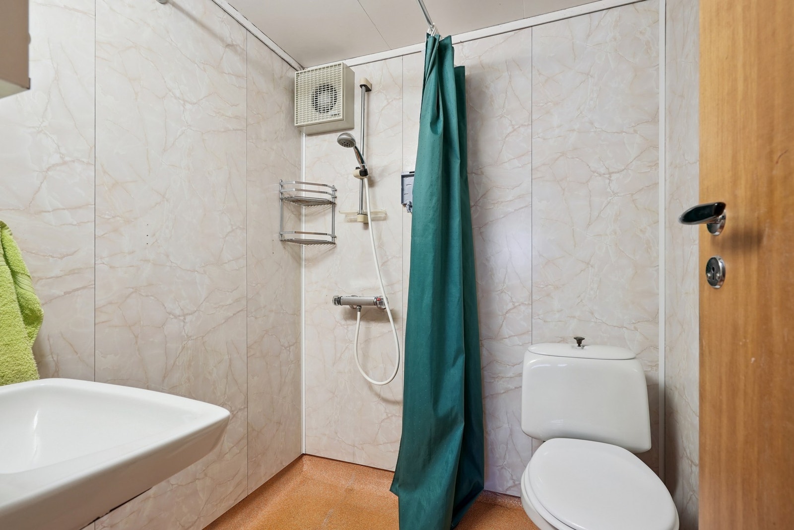 Bad i kjeller Galleribilde