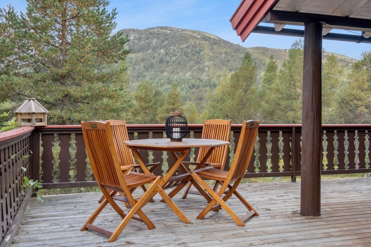 Her kan man nyte utsikten mot de omkringliggende fjellområdene. Med fortsatt usjenert beliggenhet og kort avstand til alt Savalen har å by på Galleribilde