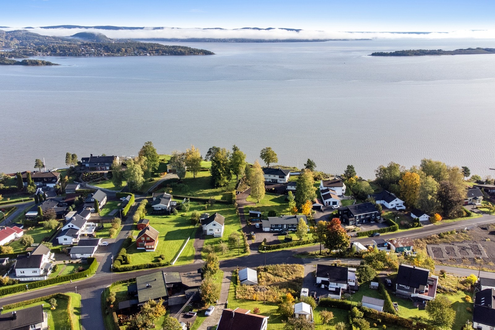 Tomten ligger kun 500 meter fra fjellheisen. Galleribilde