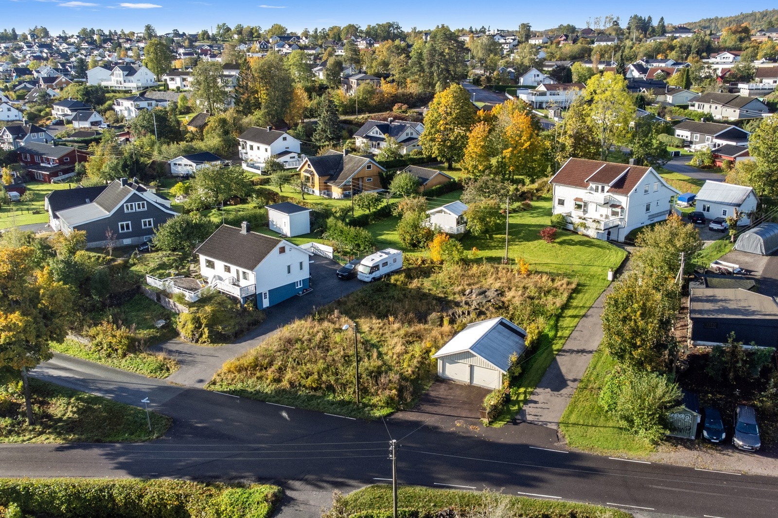 Gode solforhold og kort avstand til skole, barnehage og butikker. Galleribilde