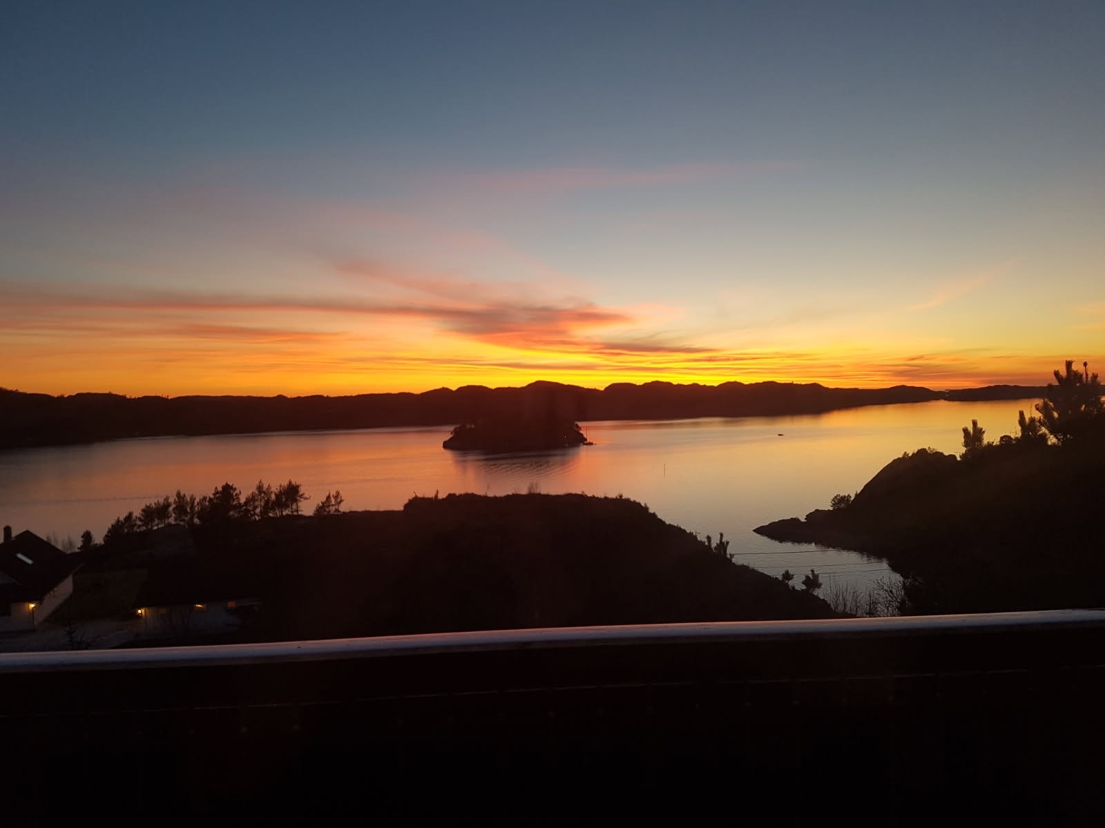 Solnedgangsbilde tatt av selge Galleribilde