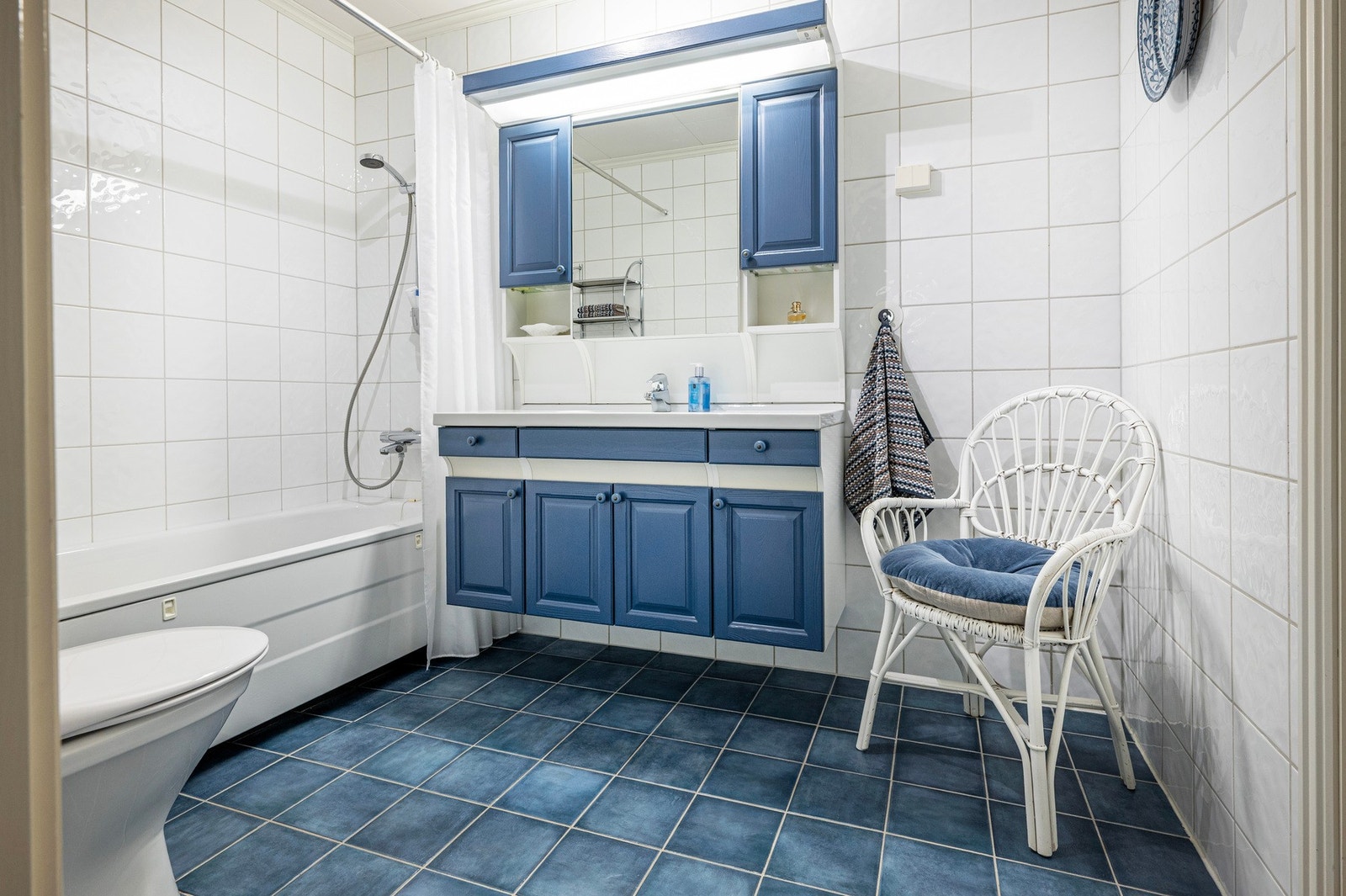 Bad hovedetasje Galleribilde