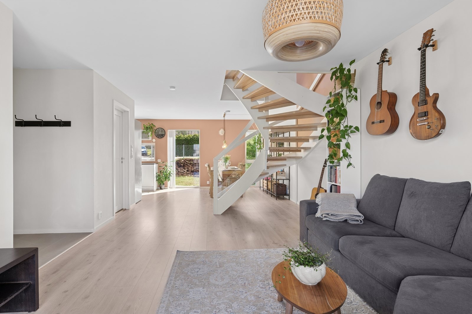 Boligen har en praktisk planløsning. Galleribilde