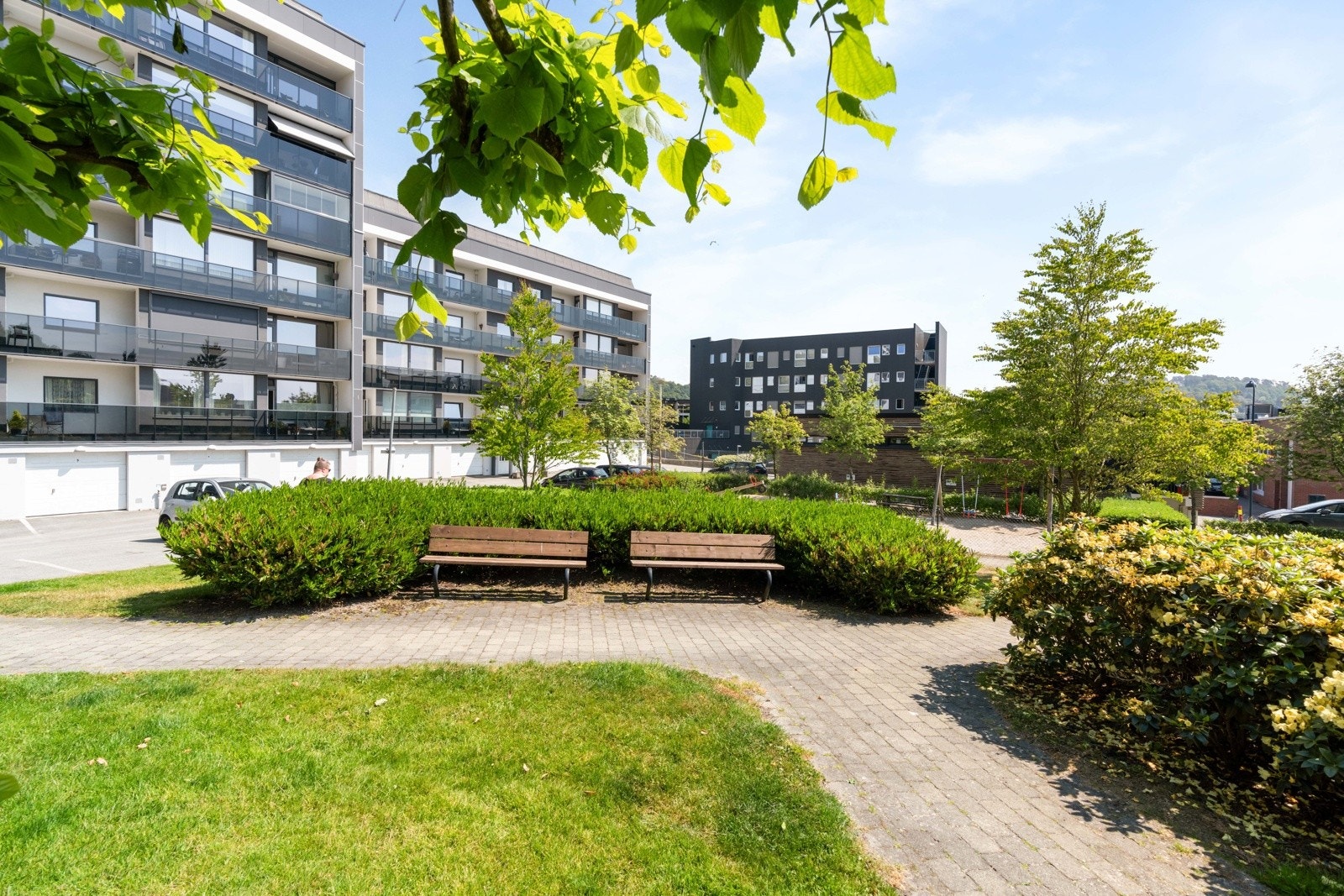 Uteområde. Galleribilde