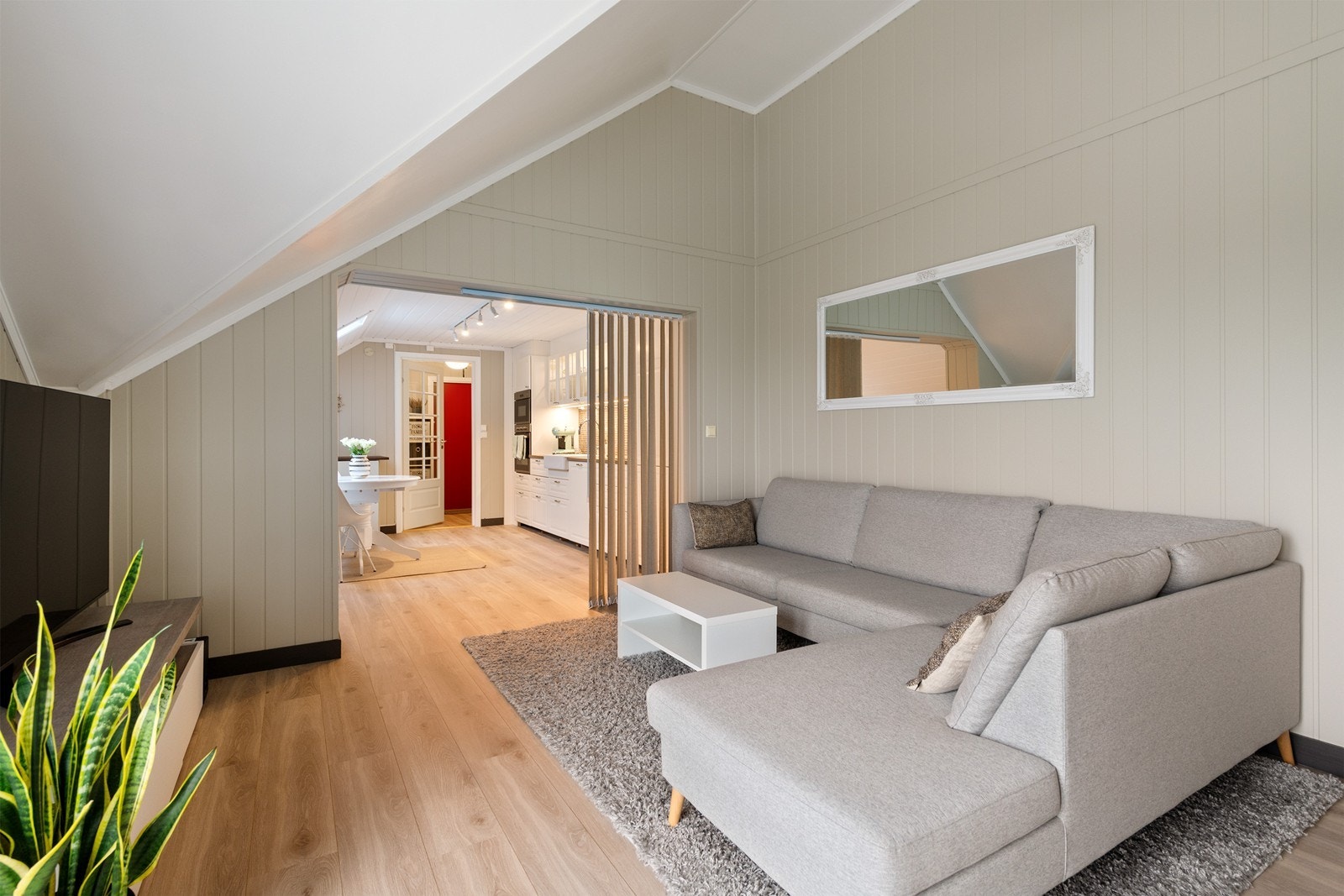 Fin plass for sofagruppe Galleribilde