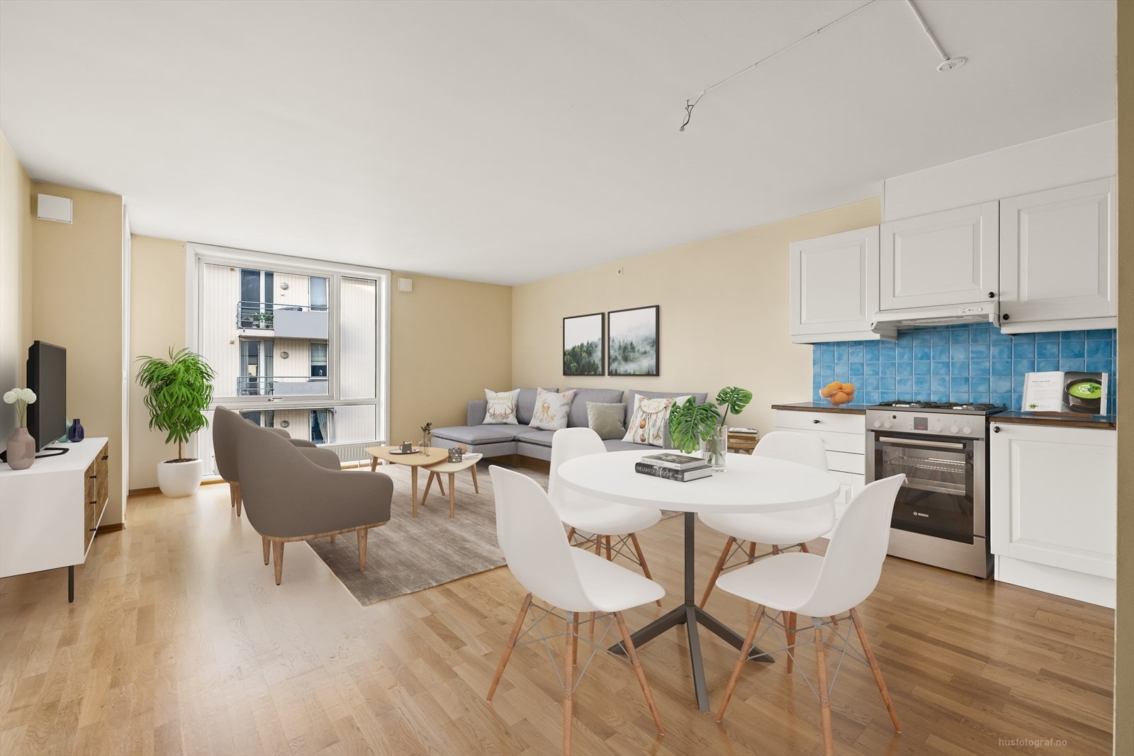 En praktisk og lettstelt leilighet med smart arealbruk. Bildet er digitalt stylet Galleribilde