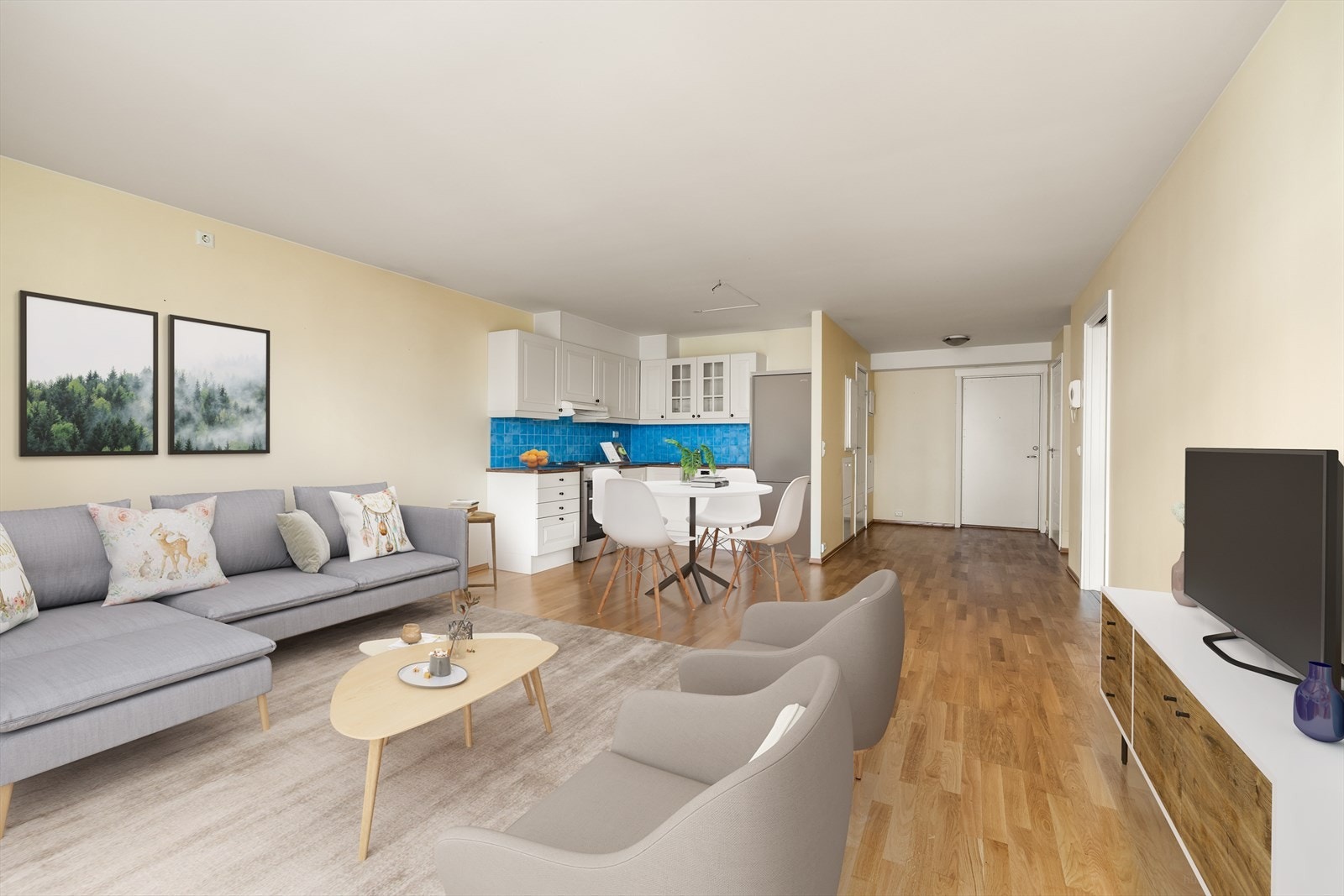 Åpent kjøkken/ stuerom med plass til både sittegruppe og spisebord. Digitalt stylet Galleribilde