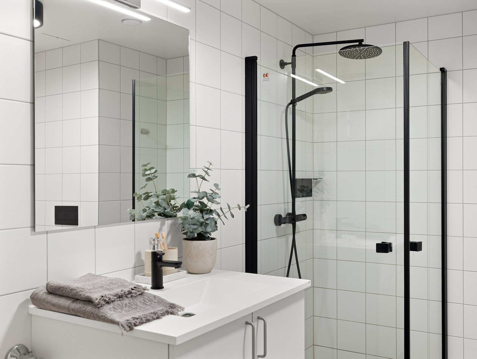 Elektriske varmekabler i gulv Galleribilde