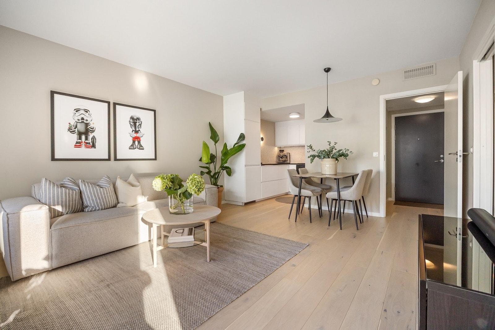 Det ble lagt nytt parkettgulv i 2021. Galleribilde