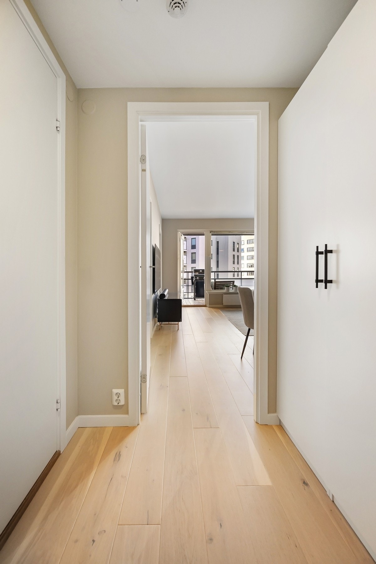 Inngangspartiet er et hyggelig første møte med boligen. Galleribilde