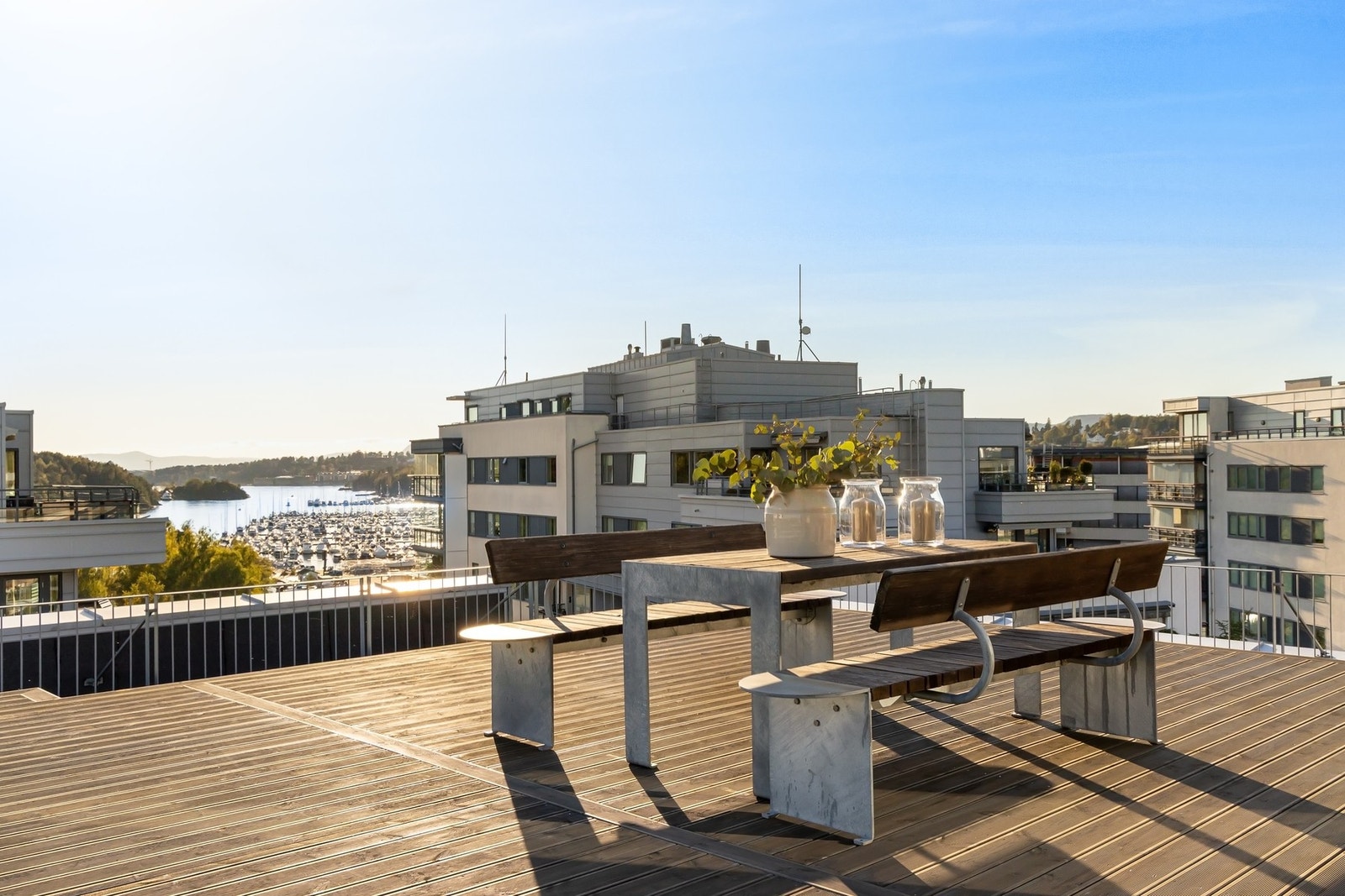 Sameiet har en herlig, felles takterrasse med flott utsikt. Galleribilde