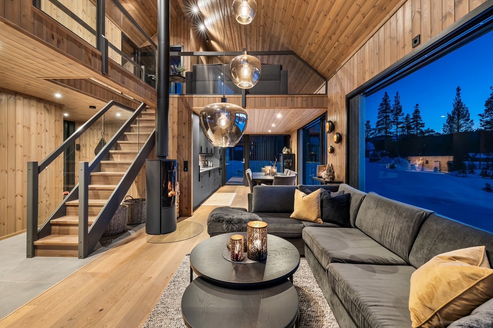 Eksklusiv og moderne familiehytte på Nesbyen - Fantastisk beliggenhet og høy standard - 4 soverom og 2 stuer! Galleribilde