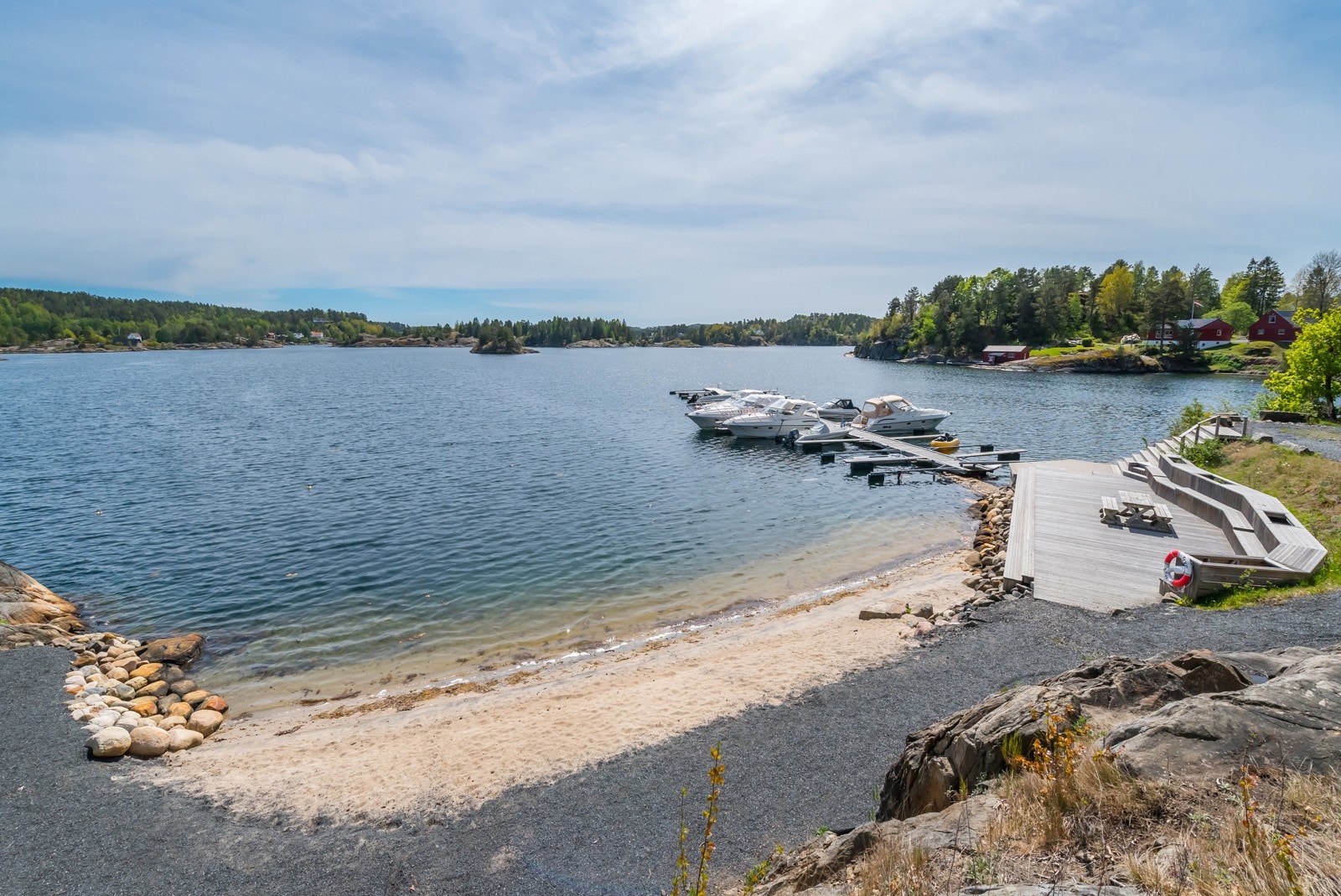 Flott fellesområde nede ved sjøen. Galleribilde