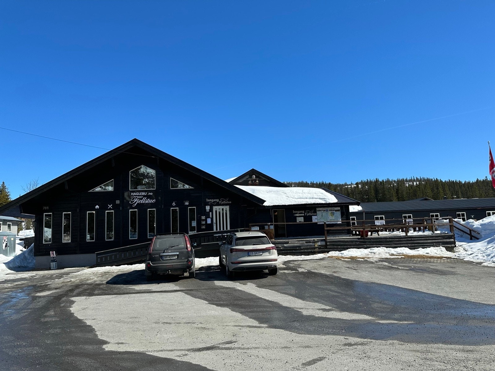 Haglebu Fjellstue serverer god mat og drikke hele året. Galleribilde