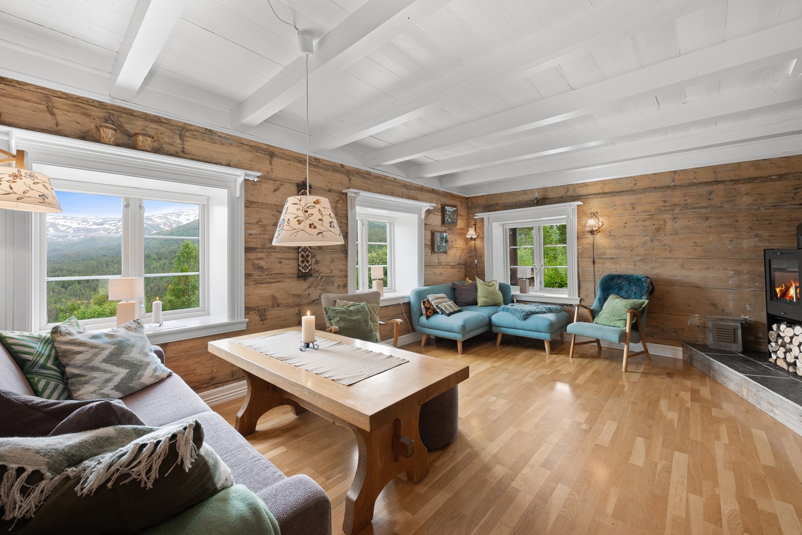 I stuen er det god plass til å møblere i forskjellige soner. Galleribilde