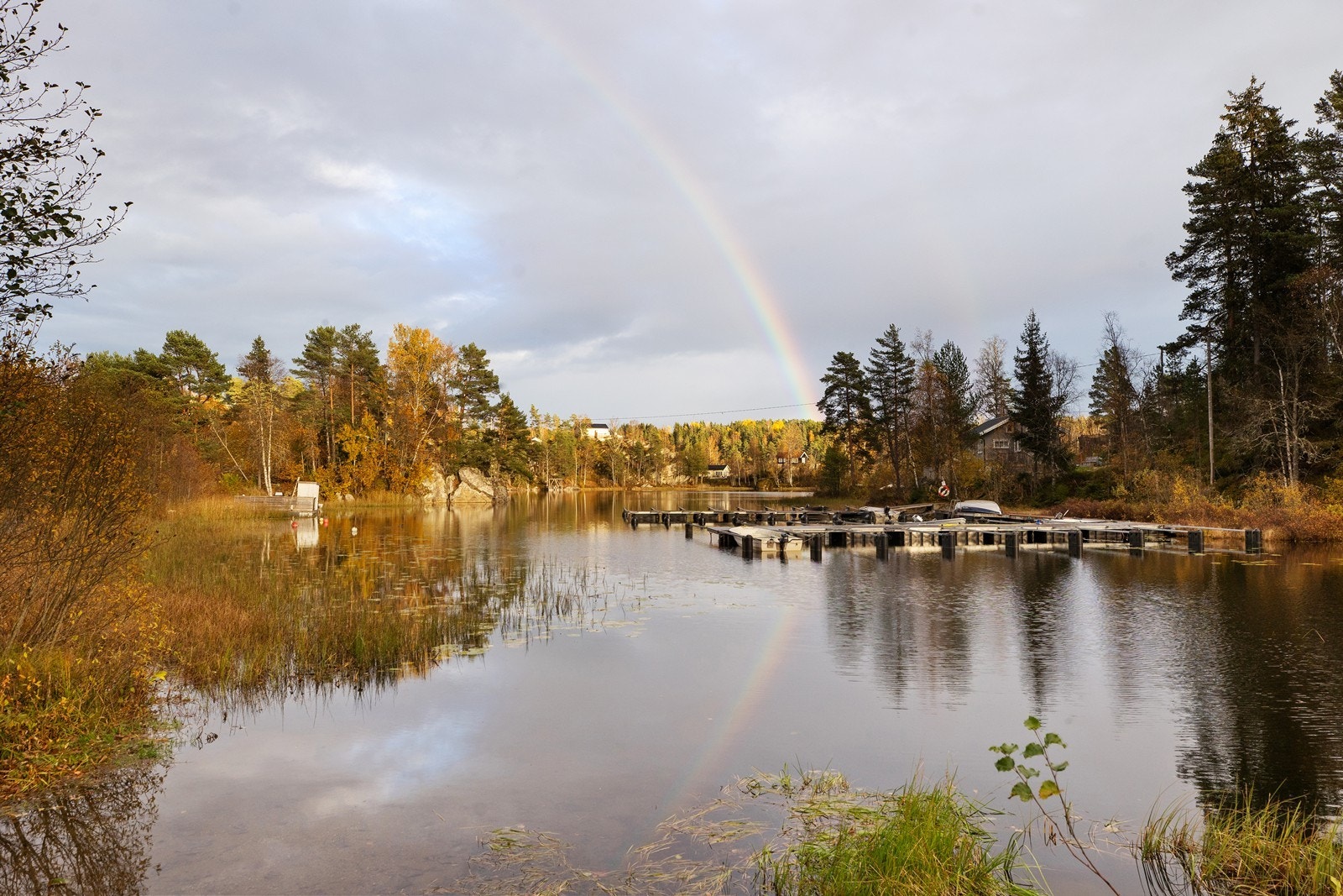 Eiendommen ligger i et område preget av flotte naturopplevelser og landlige omgivelser. Galleribilde