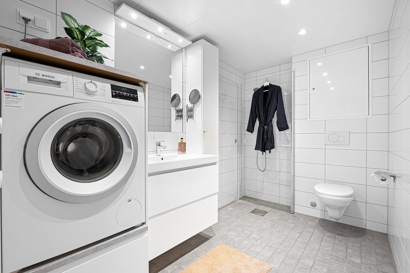 Balansert ventilasjon, varmekabler og moderne sanitærløsninger gir både komfort og kvalitet. Galleribilde