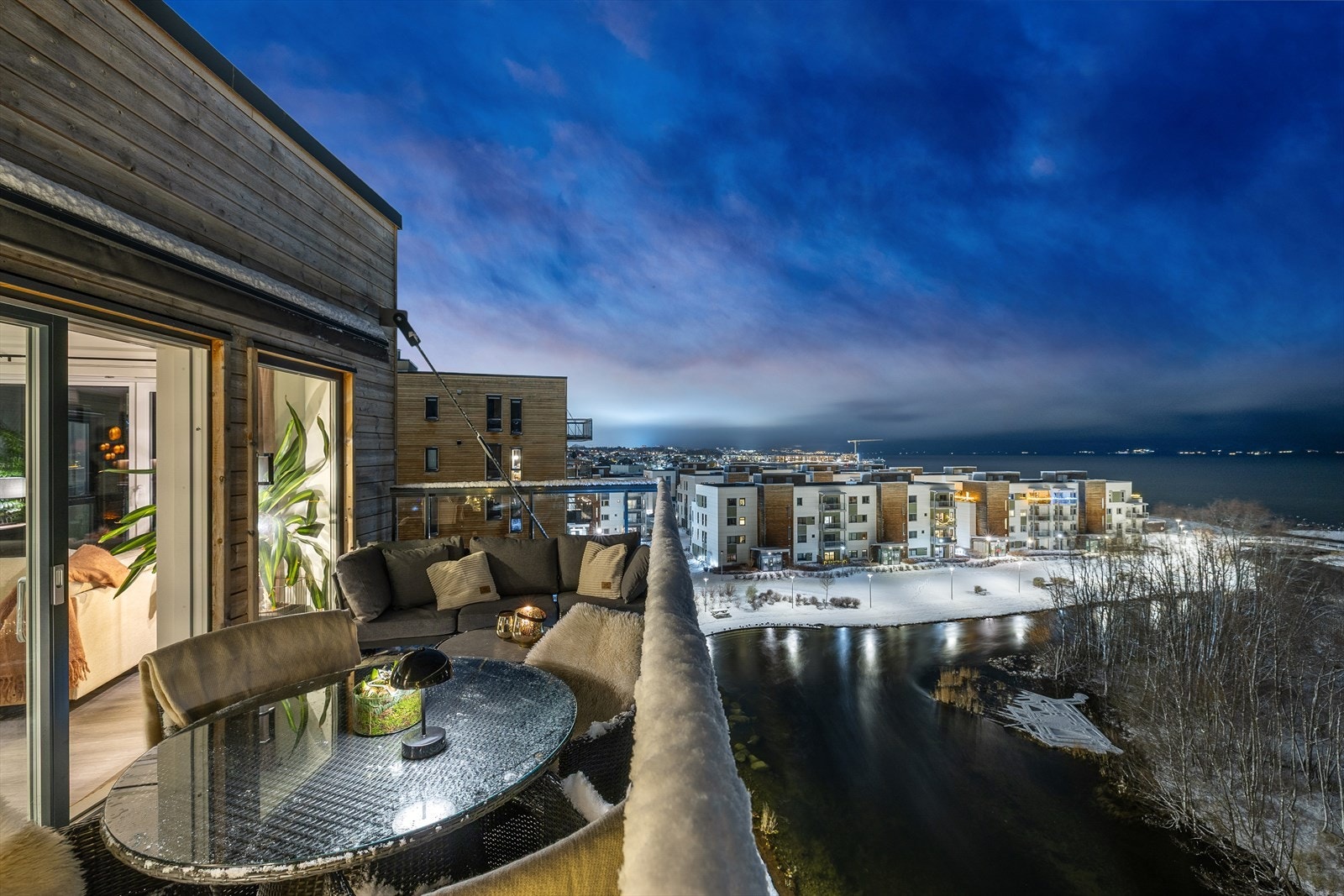 Perfekt for en vinterkveld - her kan du nyte stillheten, sjøbrisen og vakre horisonter. Galleribilde