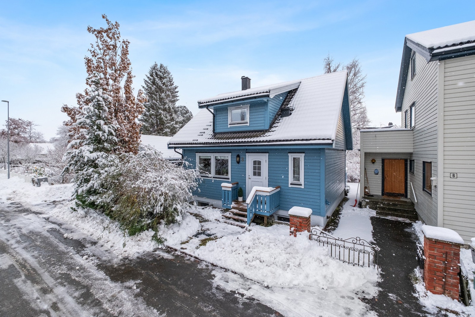 EiendomsMegler 1 ved Lise Alstad har den glede å presentere: Midtsandgata 8. Galleribilde