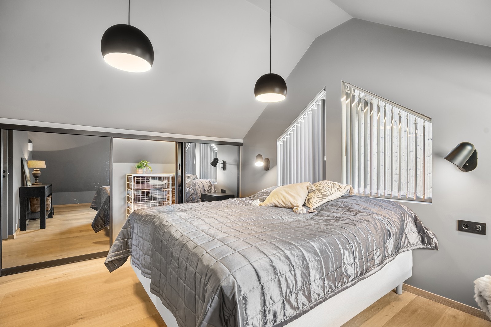 Skyvedørsgarderobe Galleribilde