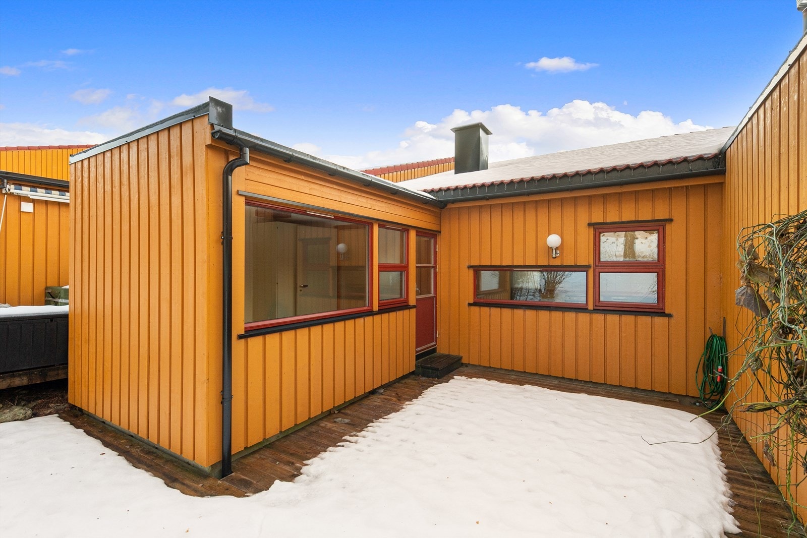 Uteplass mot nord Galleribilde