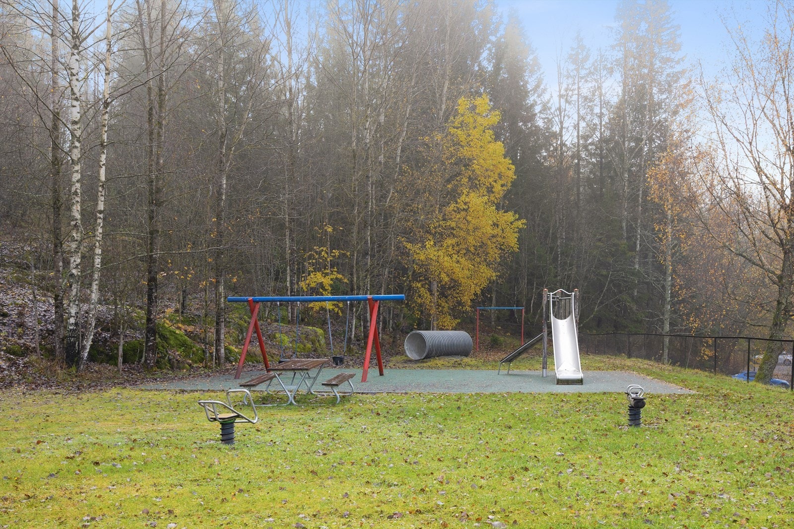 Hyggelige uteområder med nærhet til naturen. Galleribilde