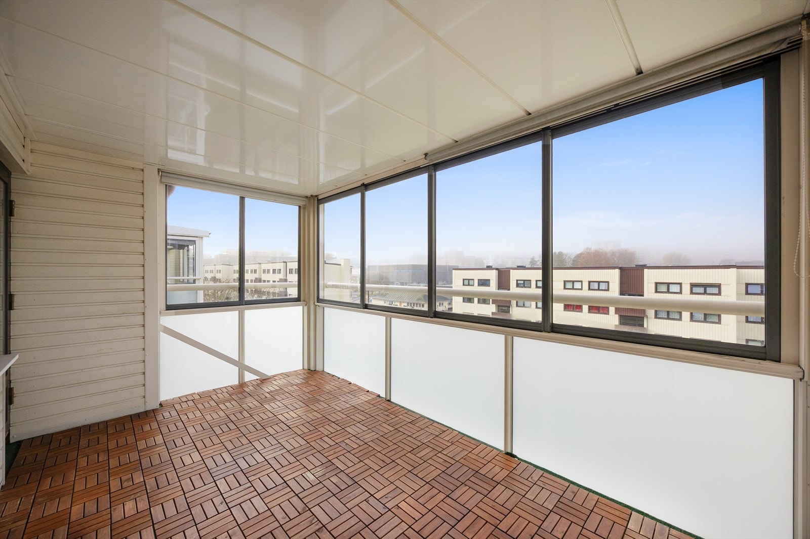 Velkommen til Sigurds vei 14! Presenteres av Arsalan Syed v/ EiendomsMegler 1. Galleribilde