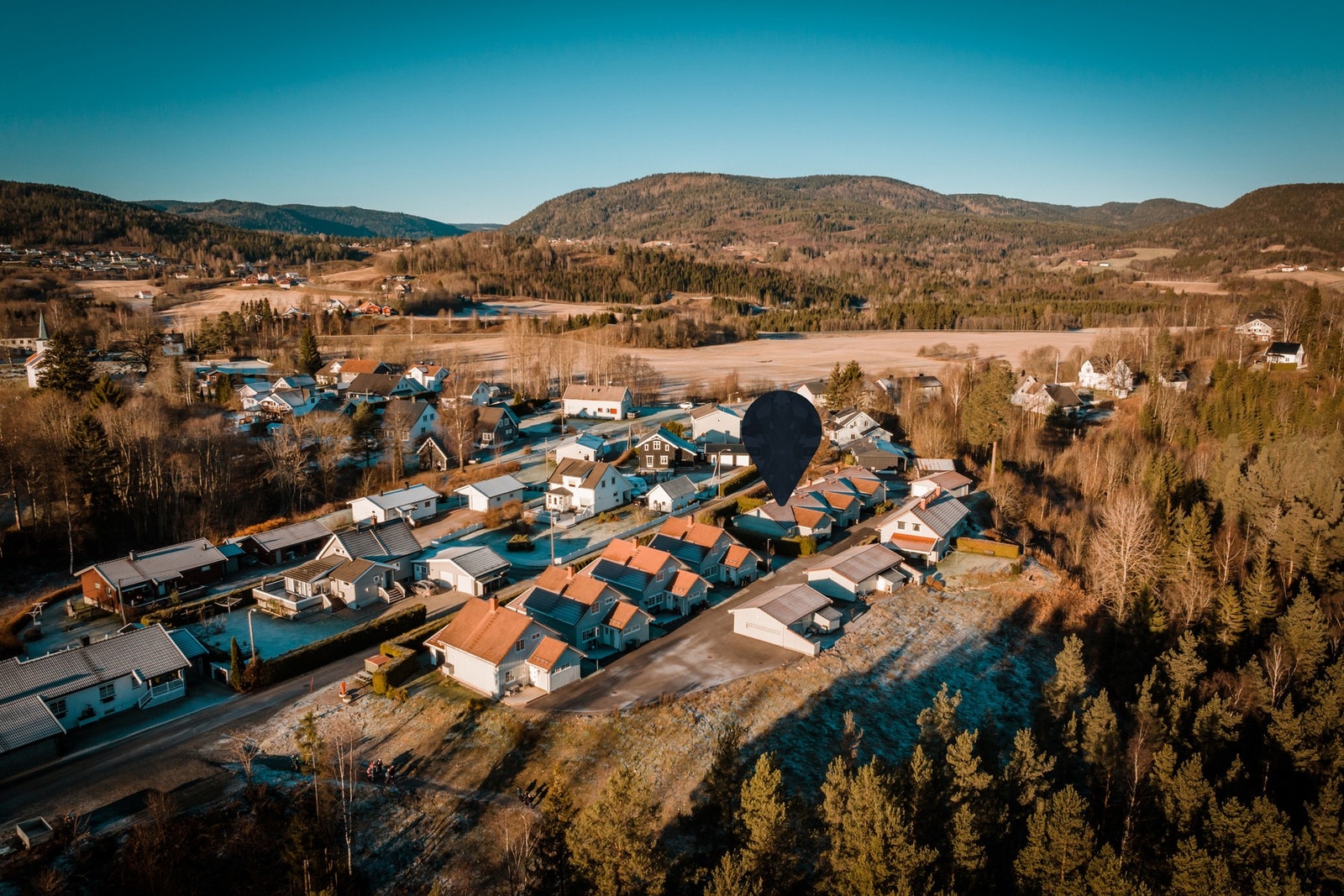 En praktisk bolig i et veletablert borettslag, sentralt i Svarstad Galleribilde