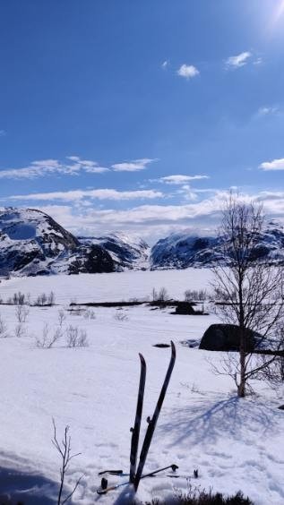 Selgers private bilder. Her på skitur ved Lille Sandvatnet. Galleribilde