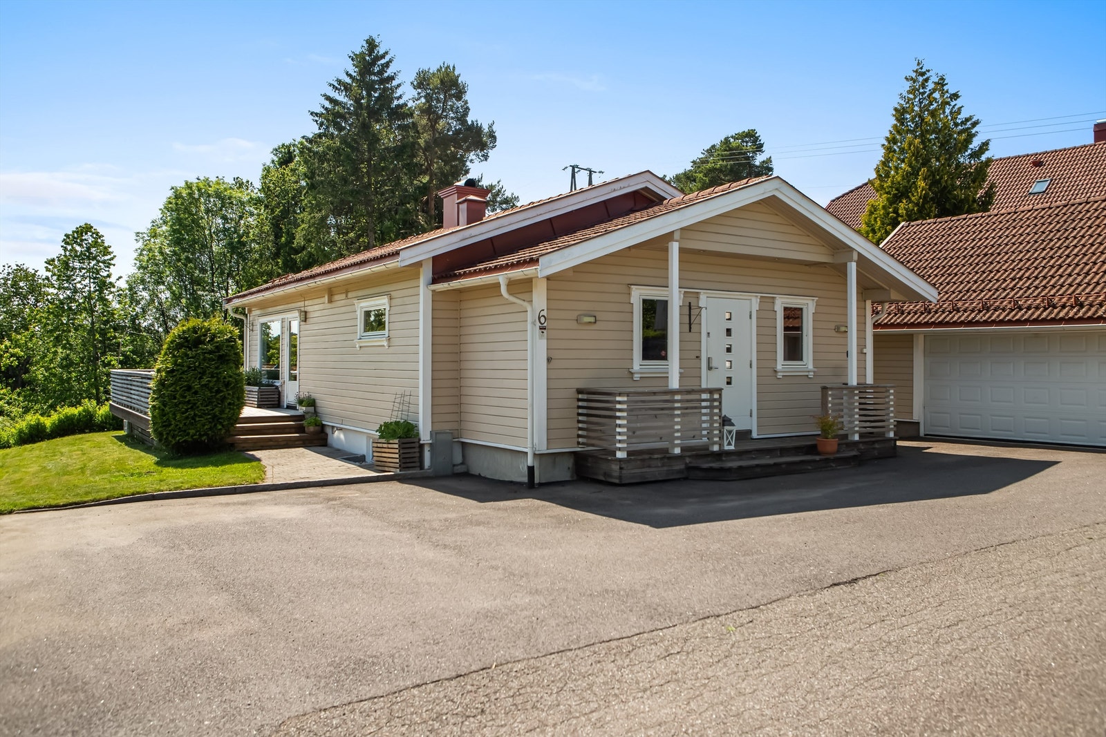 Fasade/hage/gårdsplass Galleribilde