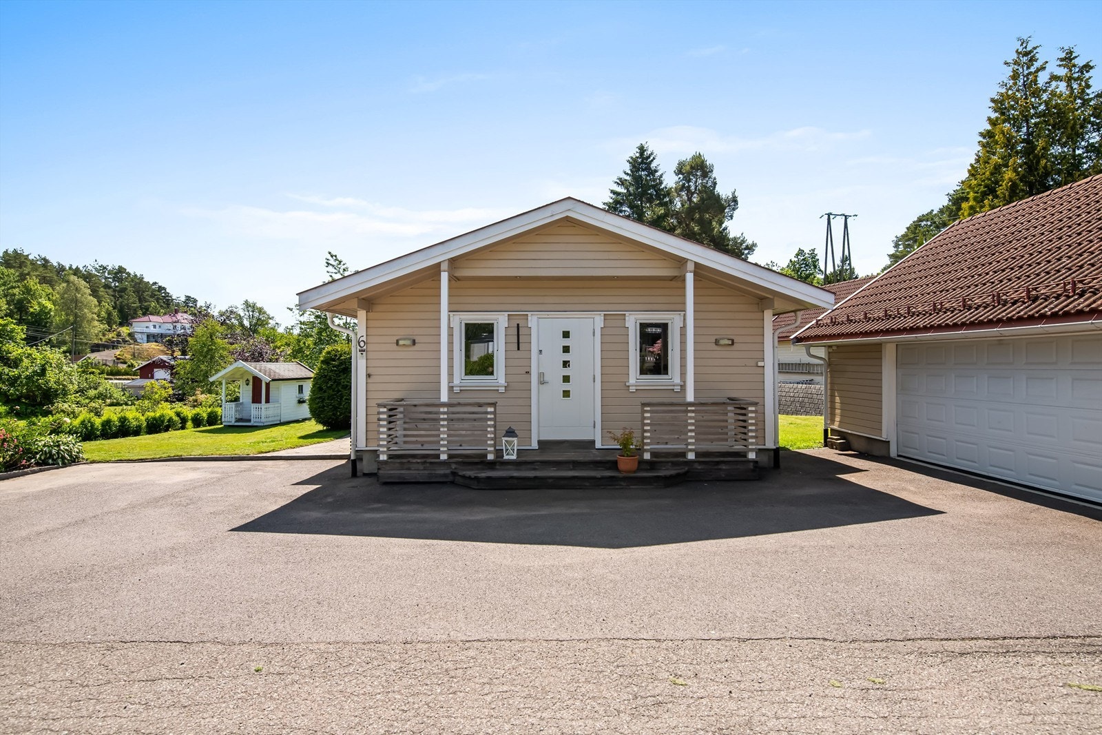 Fasade/hage/gårdsplass Galleribilde