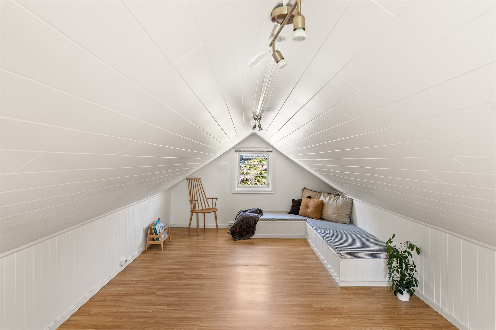 Garasjeloft Galleribilde