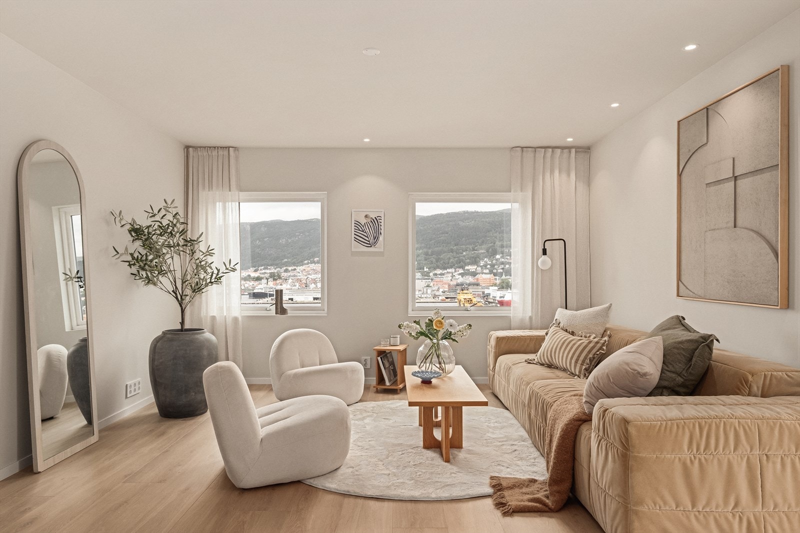 Aktiv Eiendomsmegling v/ Oliver Faraji har gleden av å presentere Lille Damsgårdsveien 17! Galleribilde