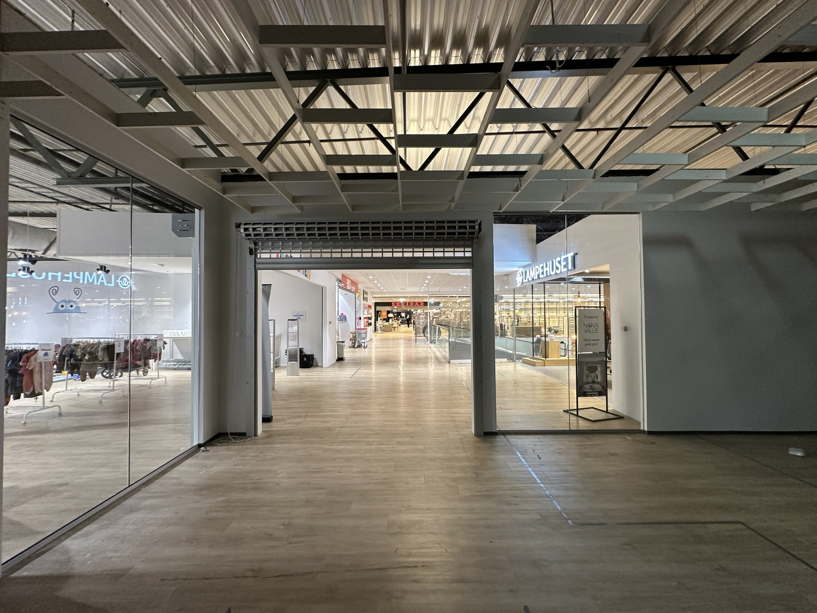 Utgang/inngang Galleribilde