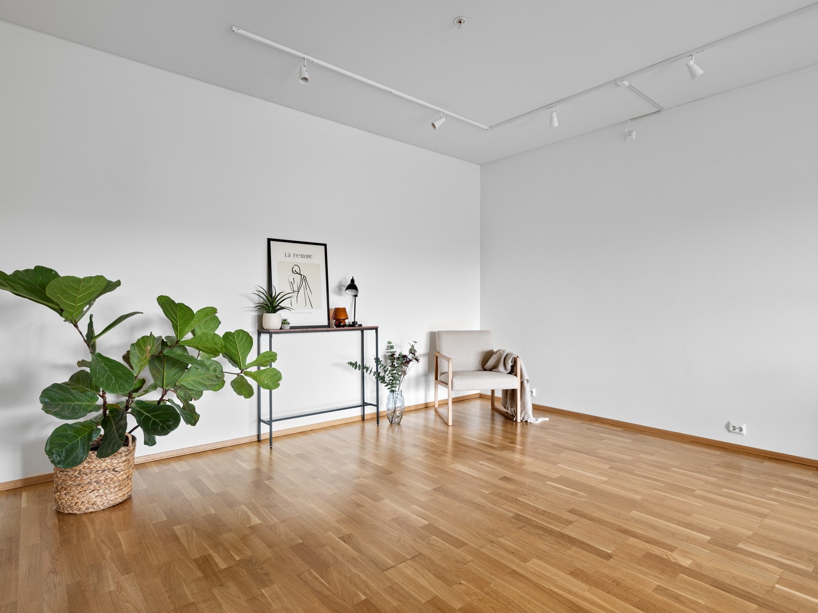 Her er det god plass til diverse møbler. Galleribilde