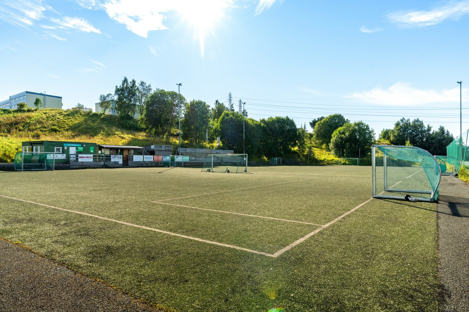 Othilienborg I.L har hovedfokus på fotball og driver også alpinanlegget Steinan skitrekk. Galleribilde