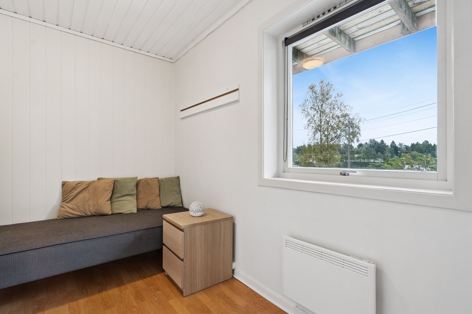 Soverom #4 – perfekt som både gjesterom og hjemmekontor Galleribilde