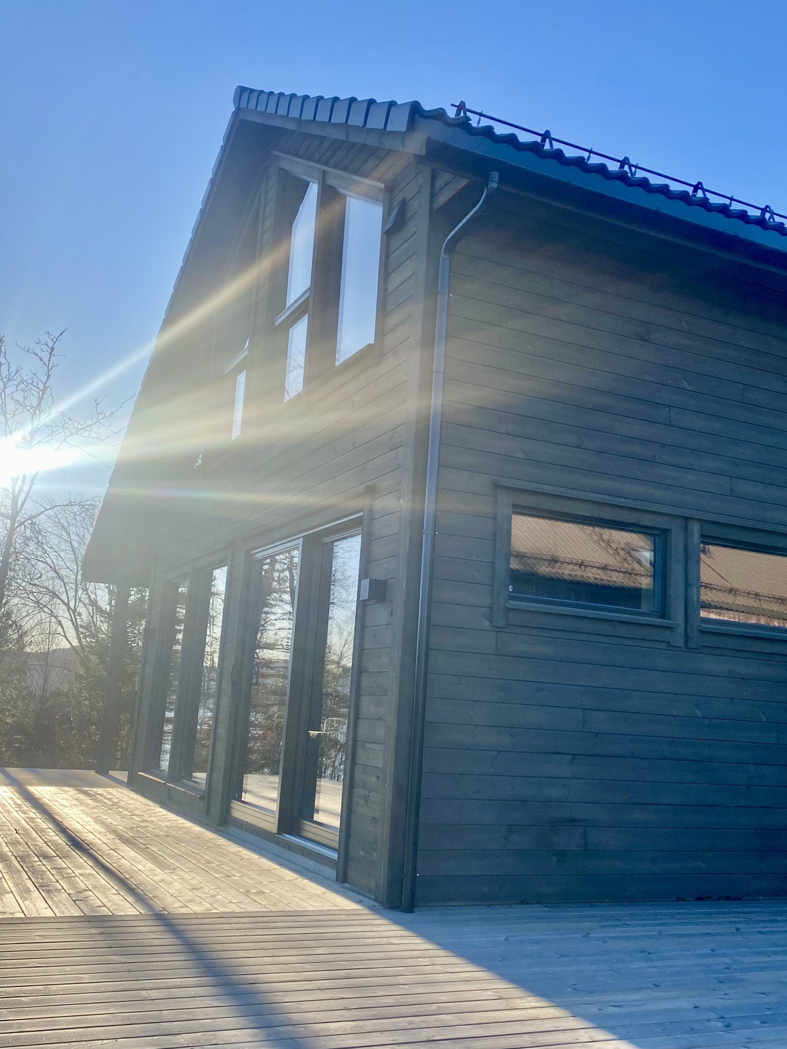 Romslig familie hytte med fem soverom, 2 bad og 2 stuer. Galleribilde