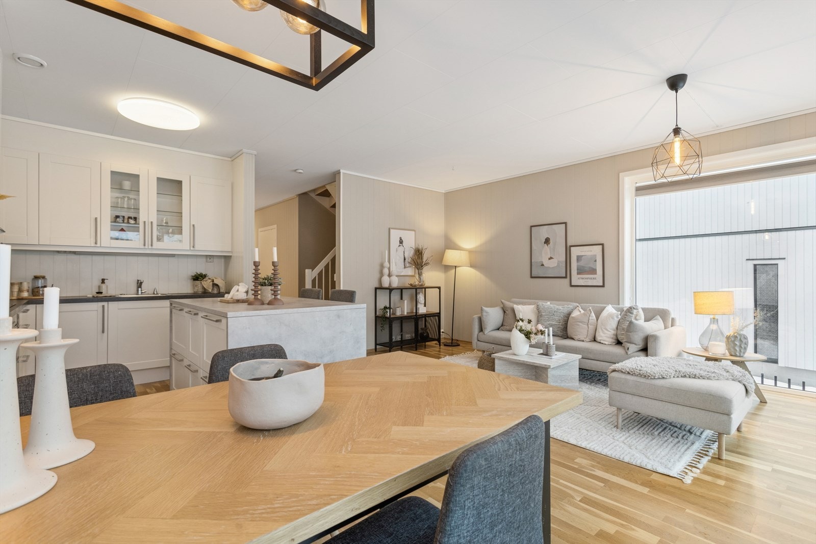 Moderne rekkehus over to plan fra 2018 i barnevennlig boområde på Lund Østre. Galleribilde