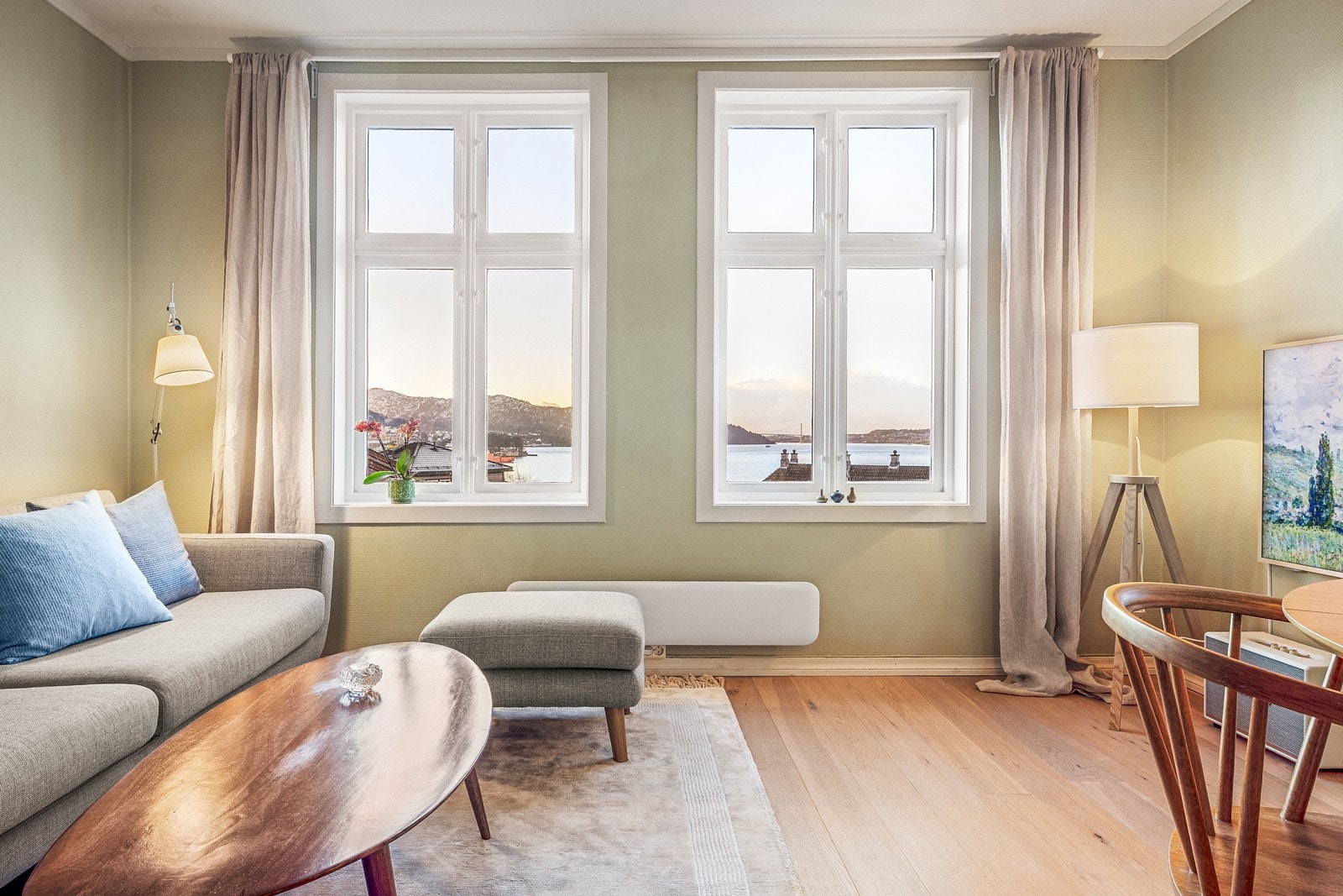 - Leiligheten har vestvendt beliggenhet - Galleribilde