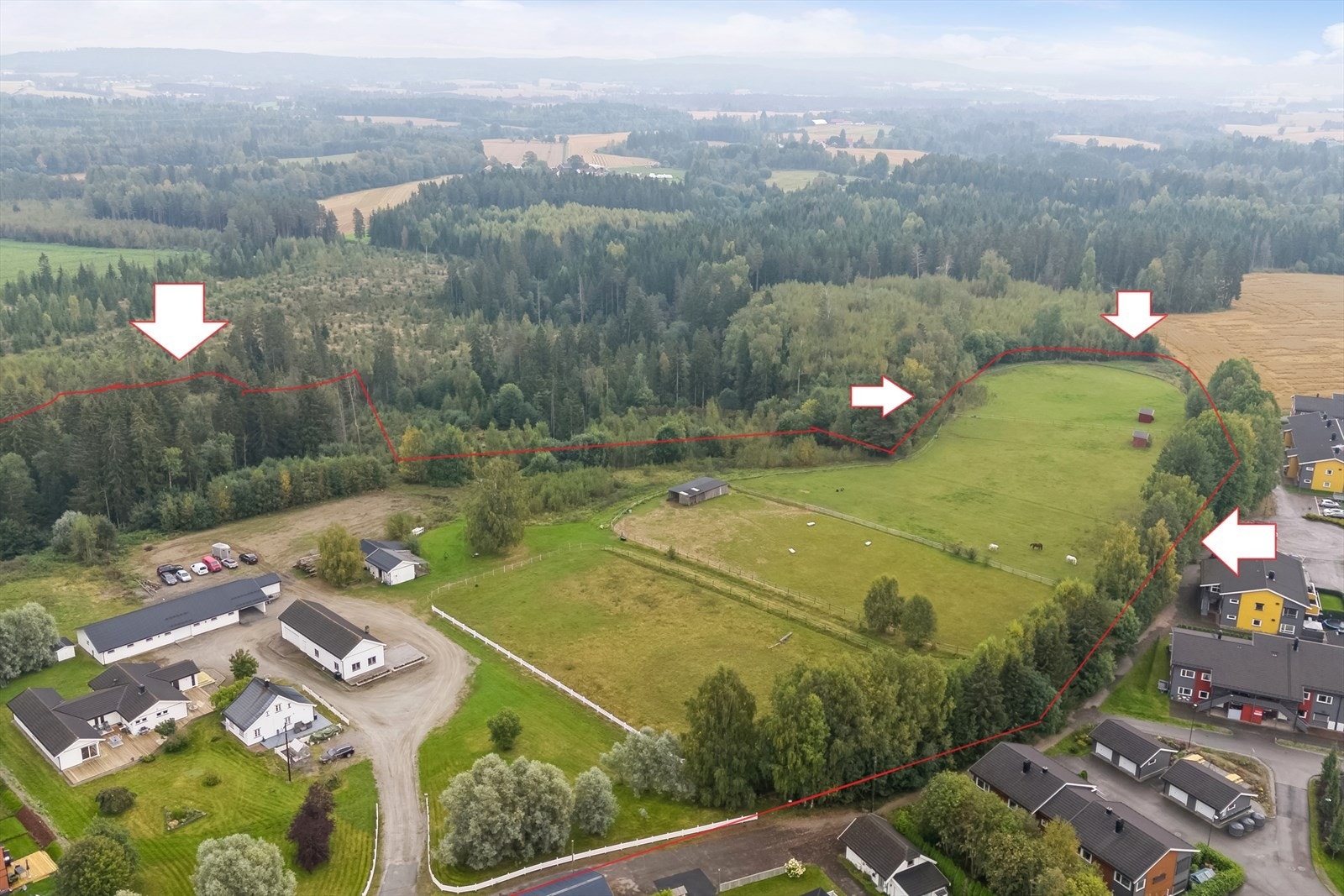 Illustrert størrelse av eiendommen, se kartskisse for nøyaktige mål. Galleribilde