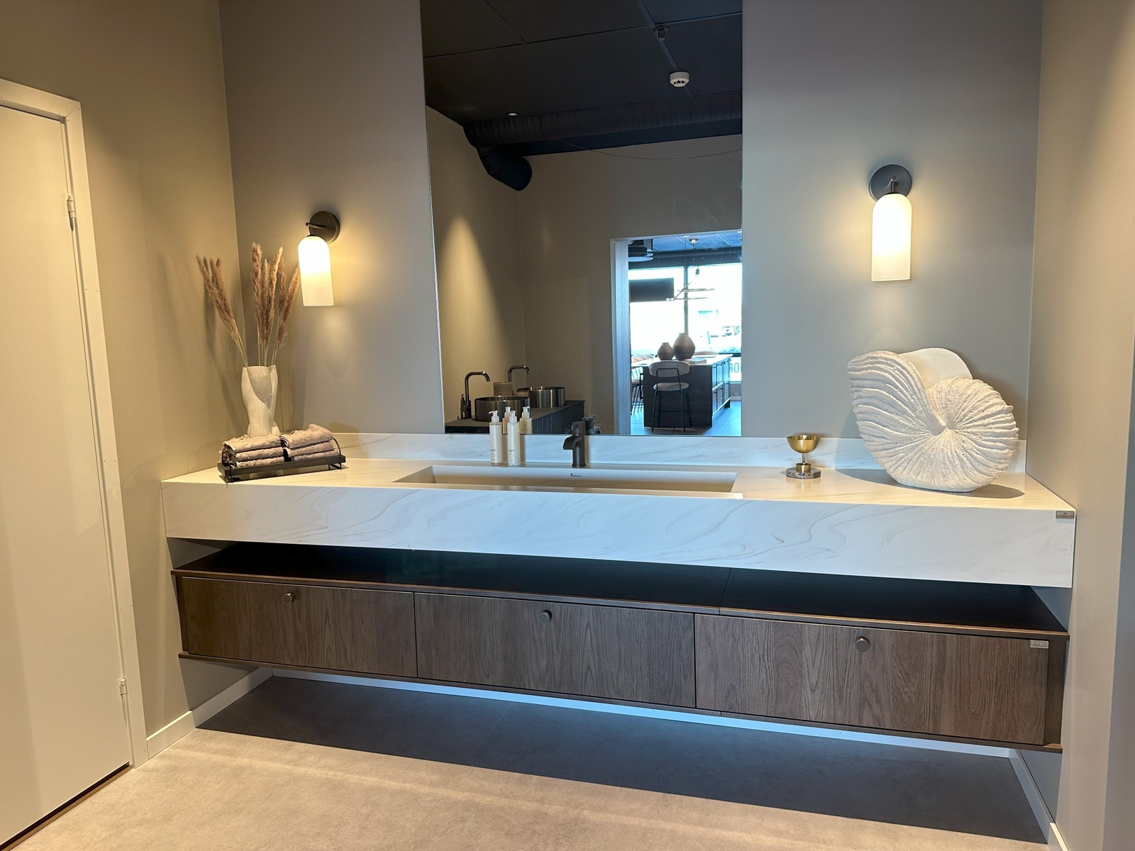 Huseby Kjøkken, Bad, Garderobe Galleribilde