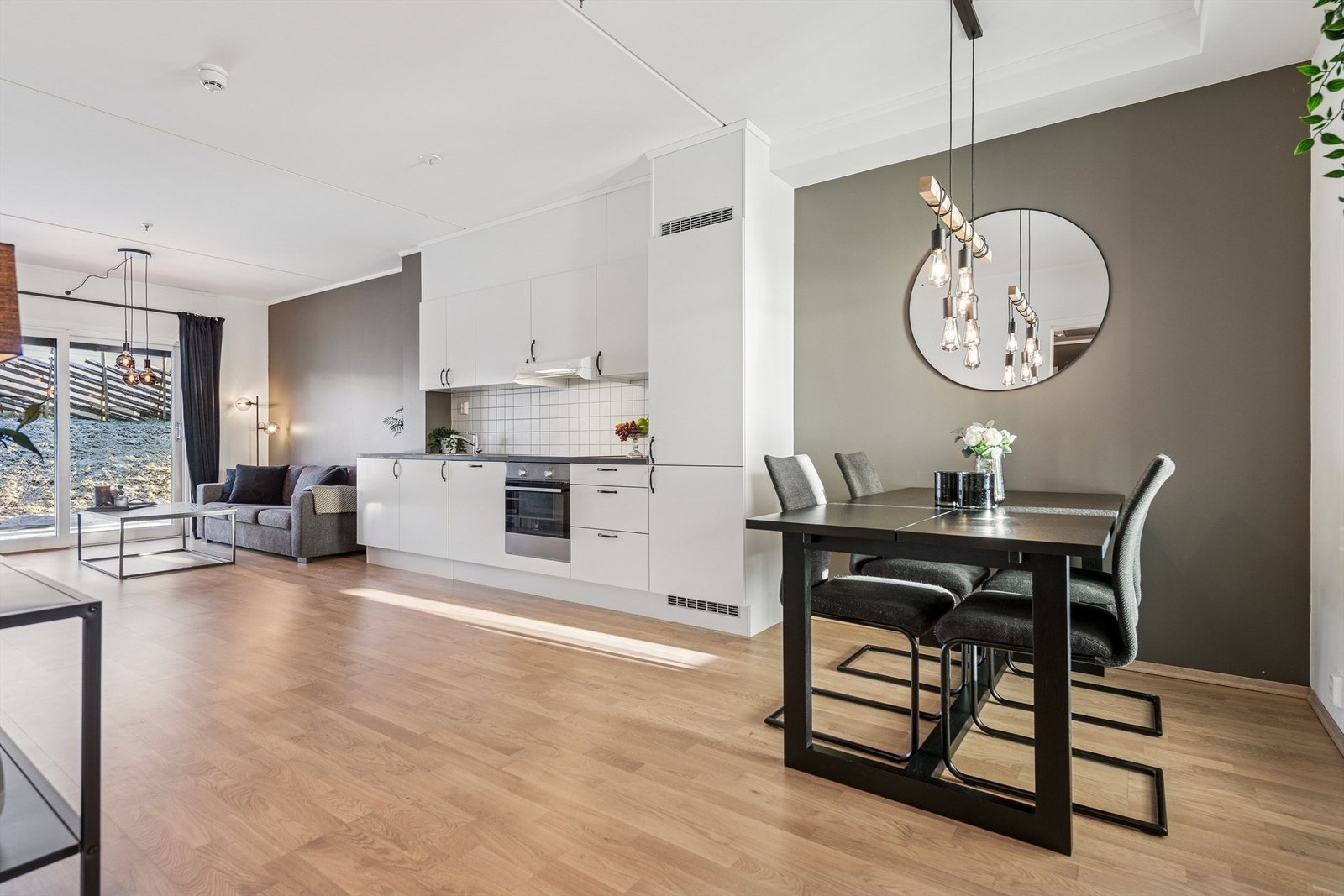 Velkommen til Øverbyvegen 4! Galleribilde